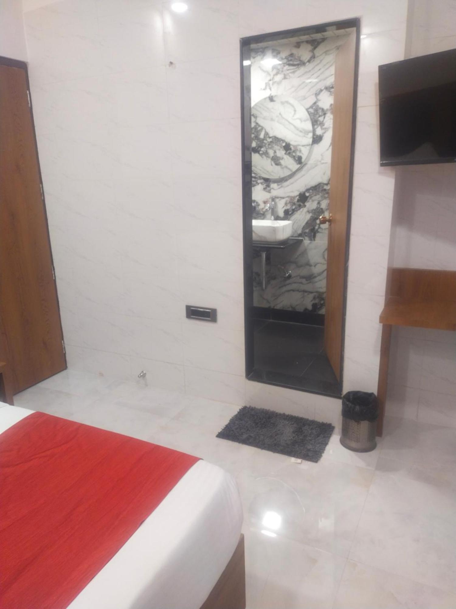 Hotel Airport Annex Mumbai Exterior photo